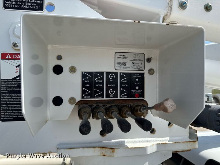 image for item DV2619 2011 Dodge Ram 5500HD crew cab bucket truck