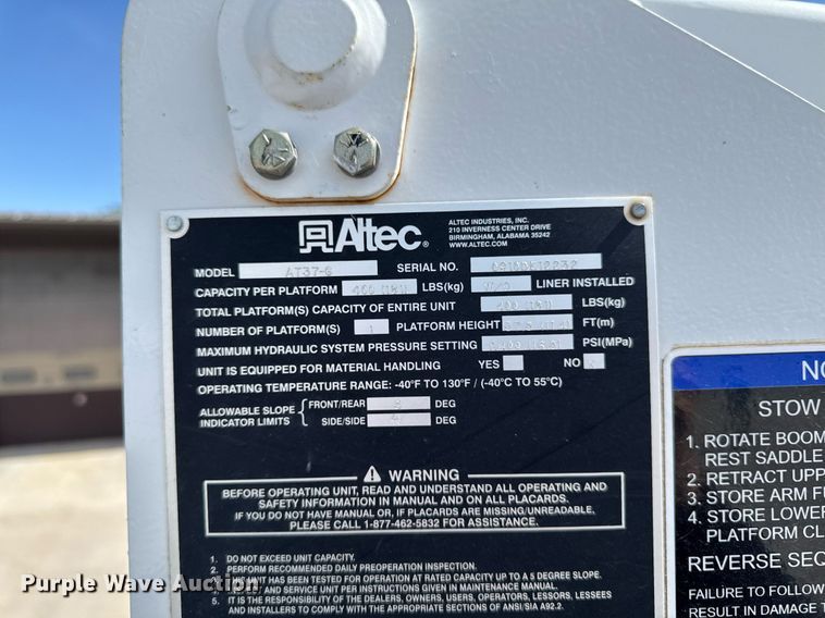 image for item DV2619 2011 Dodge Ram 5500HD crew cab bucket truck