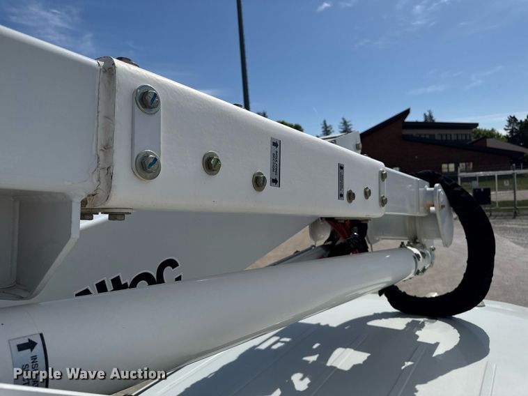 image for item DV2619 2011 Dodge Ram 5500HD crew cab bucket truck