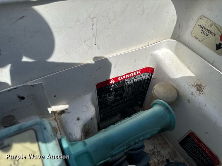 image for item DV2619 2011 Dodge Ram 5500HD crew cab bucket truck