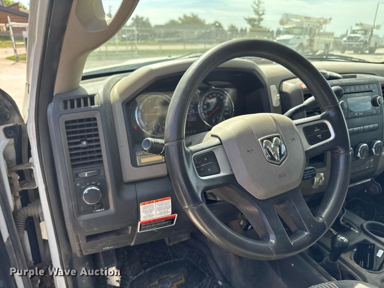 image for item DV2619 2011 Dodge Ram 5500HD crew cab bucket truck