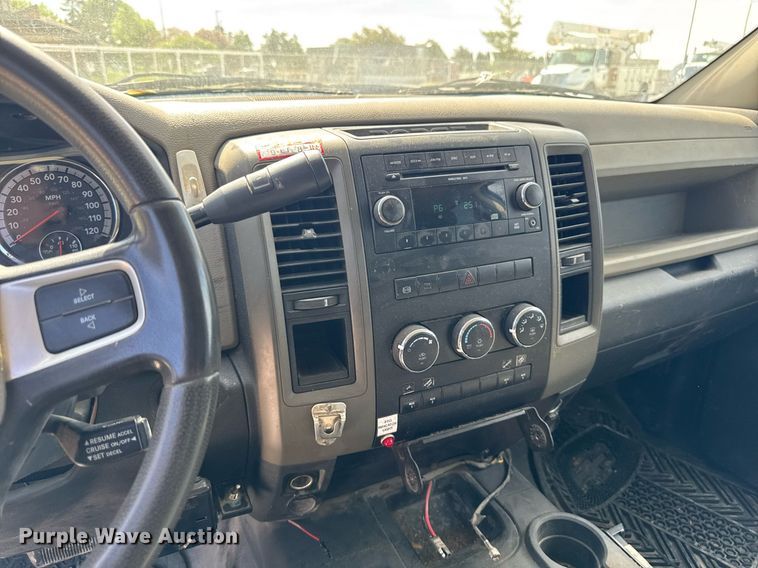 image for item DV2619 2011 Dodge Ram 5500HD crew cab bucket truck