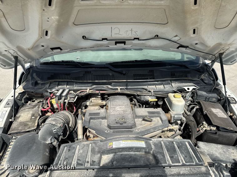 image for item DV2619 2011 Dodge Ram 5500HD crew cab bucket truck