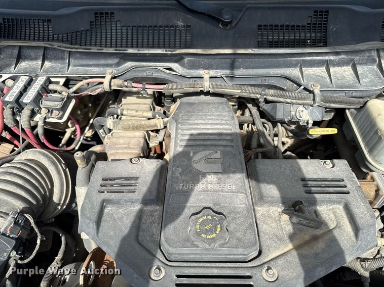 image for item DV2619 2011 Dodge Ram 5500HD crew cab bucket truck