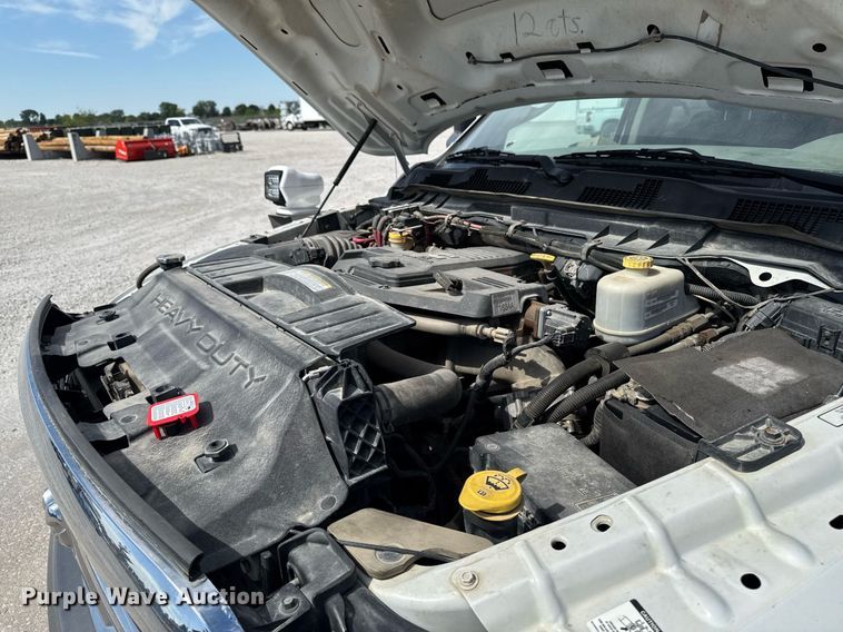 image for item DV2619 2011 Dodge Ram 5500HD crew cab bucket truck