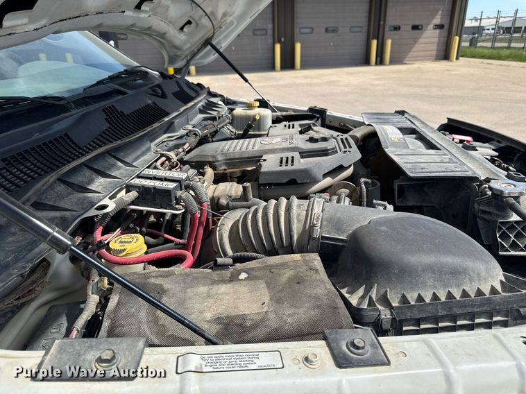 image for item DV2619 2011 Dodge Ram 5500HD crew cab bucket truck