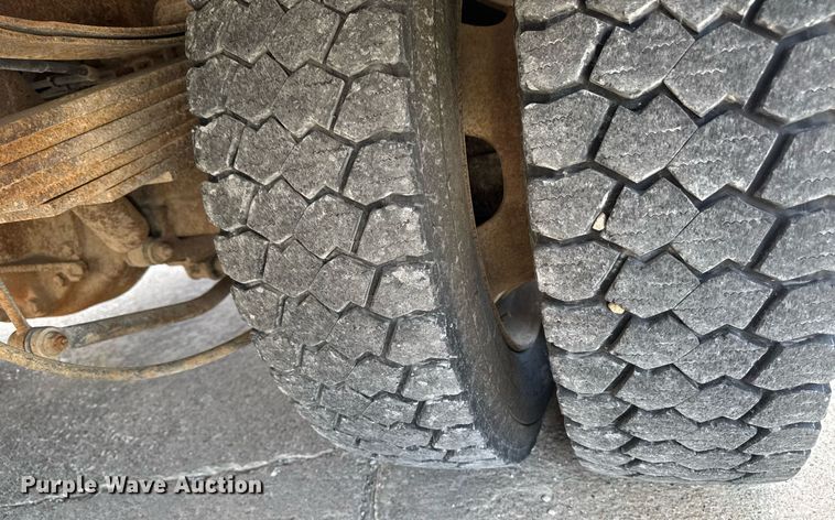 image for item DV2619 2011 Dodge Ram 5500HD crew cab bucket truck