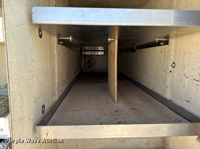 image for item DV2621 2013 International 7400 bucket truck