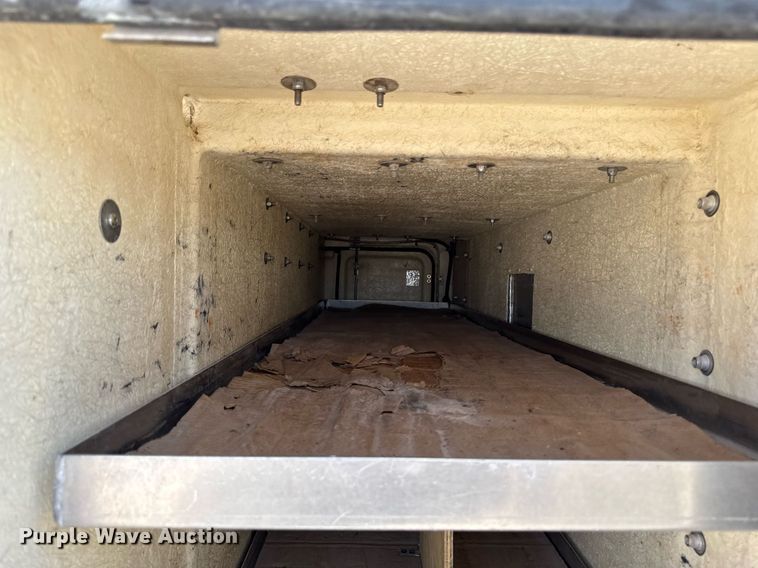 image for item DV2621 2013 International 7400 bucket truck