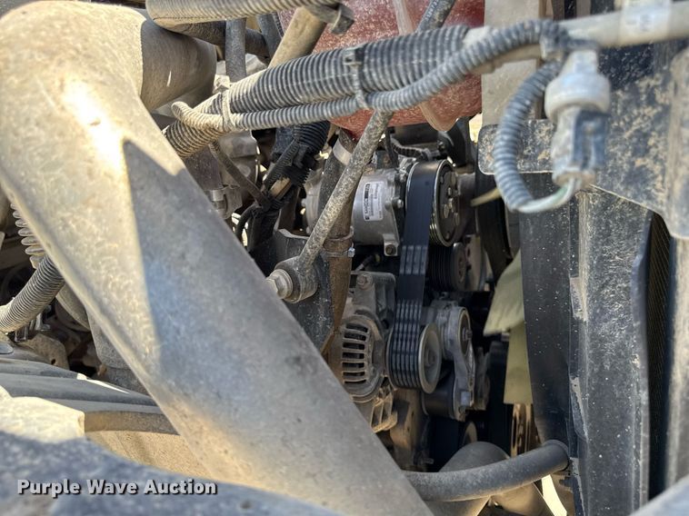 image for item DV2621 2013 International 7400 bucket truck