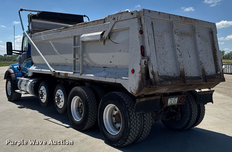 image for item DV2626 2018 Kenworth T880 dump truck