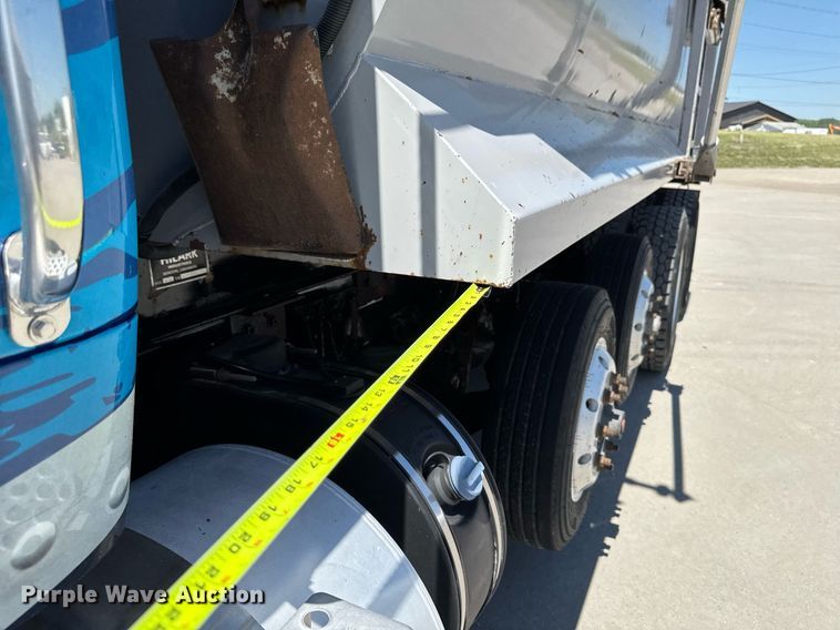 image for item DV2626 2018 Kenworth T880 dump truck