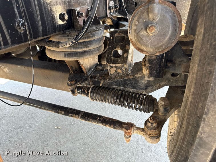 image for item DV2626 2018 Kenworth T880 dump truck