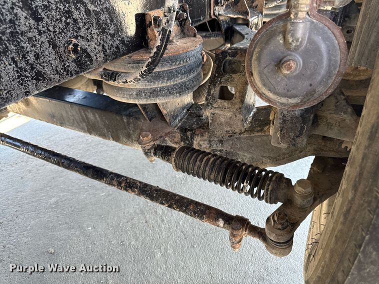 image for item DV2626 2018 Kenworth T880 dump truck