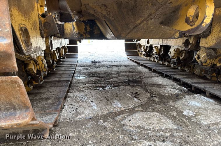 image for item DV2653 2012 Caterpillar D8T LGP dozer