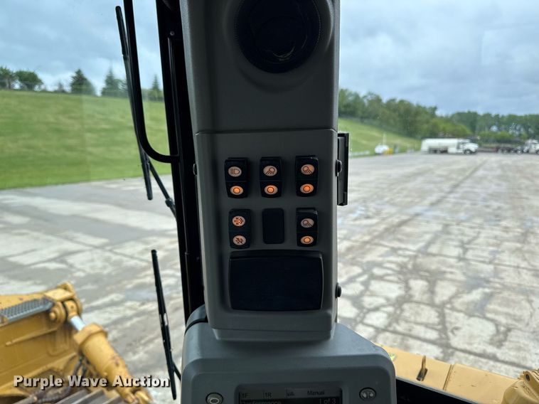 image for item DV2653 2012 Caterpillar D8T LGP dozer