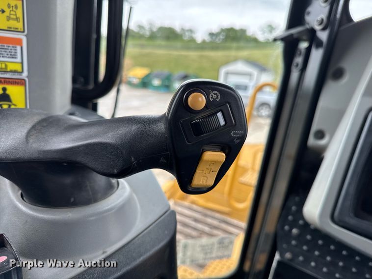 image for item DV2653 2012 Caterpillar D8T LGP dozer