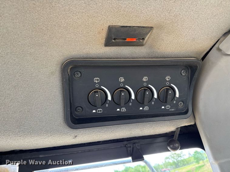 image for item DV2653 2012 Caterpillar D8T LGP dozer