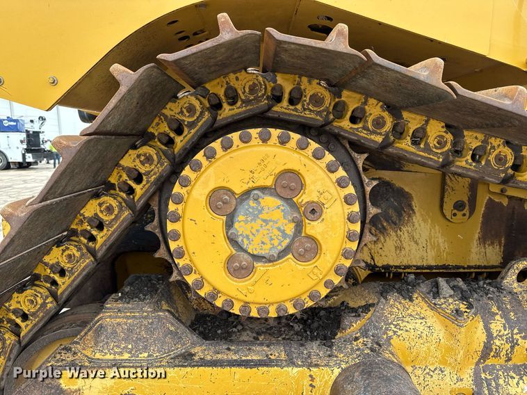 image for item DV2653 2012 Caterpillar D8T LGP dozer