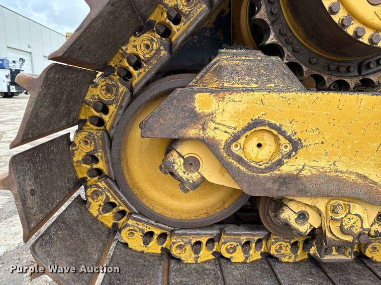 image for item DV2653 2012 Caterpillar D8T LGP dozer