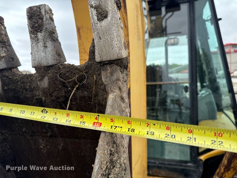 image for item DV2654 1998 Caterpillar 416C backhoe