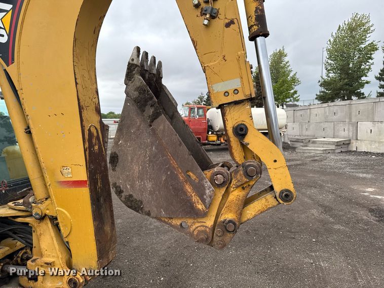 image for item DV2654 1998 Caterpillar 416C backhoe