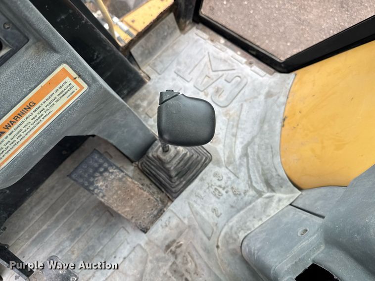 image for item DV2654 1998 Caterpillar 416C backhoe