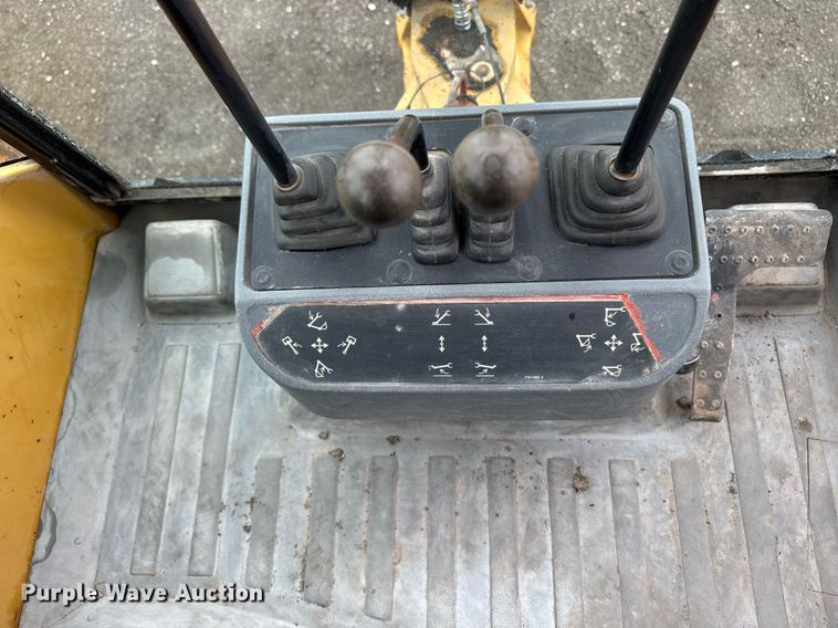 image for item DV2654 1998 Caterpillar 416C backhoe