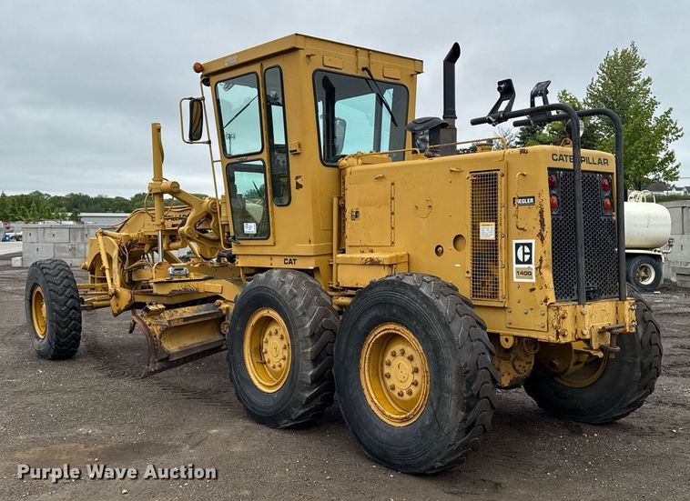 image for item DV2655 1985 Caterpillar 140G motor grader