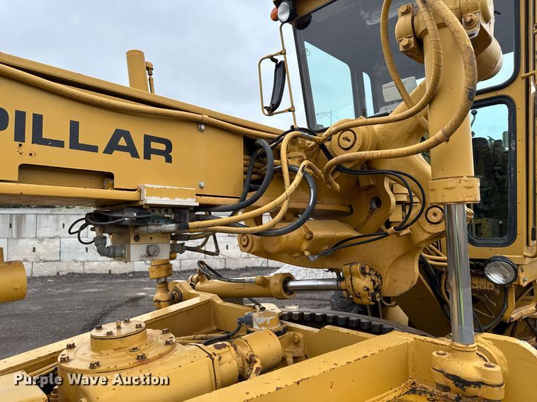 image for item DV2655 1985 Caterpillar 140G motor grader