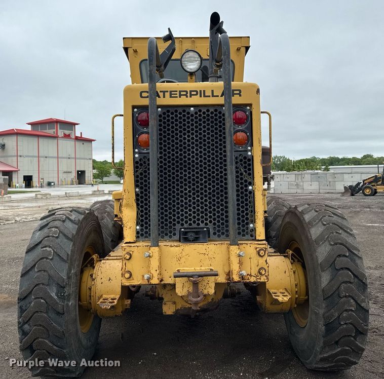 image for item DV2655 1985 Caterpillar 140G motor grader
