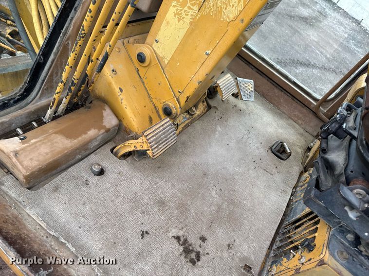 image for item DV2655 1985 Caterpillar 140G motor grader