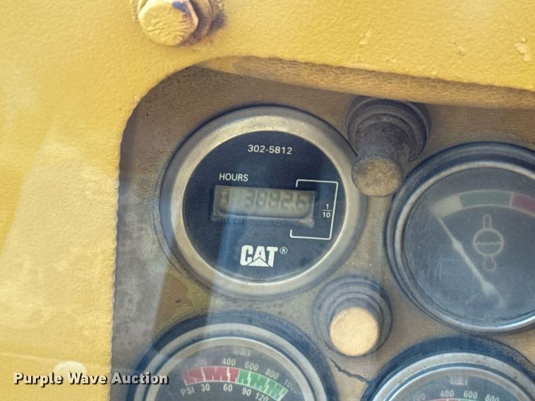 image for item DV2655 1985 Caterpillar 140G motor grader