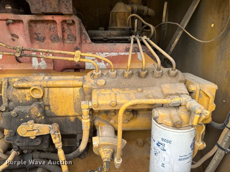 image for item DV2655 1985 Caterpillar 140G motor grader