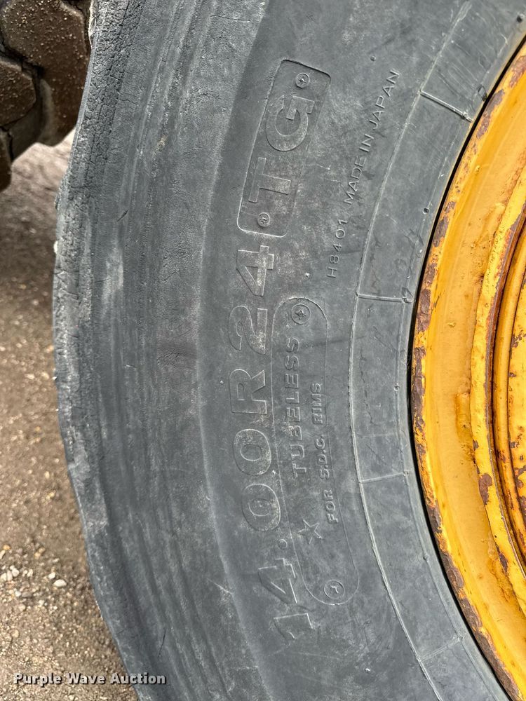 image for item DV2655 1985 Caterpillar 140G motor grader