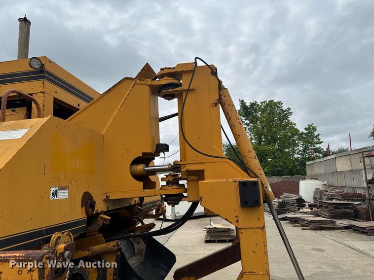 image for item DV2656 Gomaco 9500 trimmer