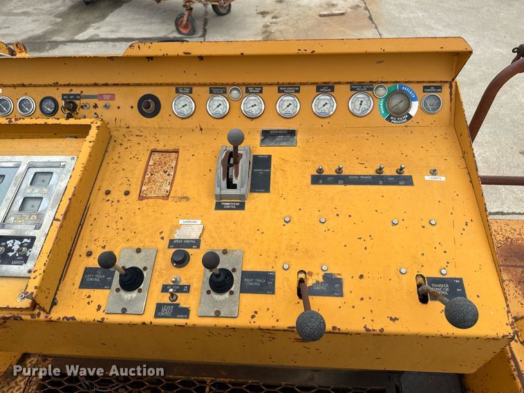 image for item DV2656 Gomaco 9500 trimmer