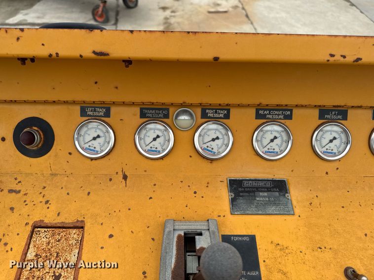 image for item DV2656 Gomaco 9500 trimmer