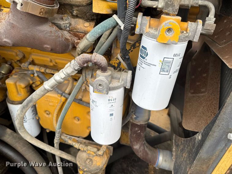 image for item DV2656 Gomaco 9500 trimmer