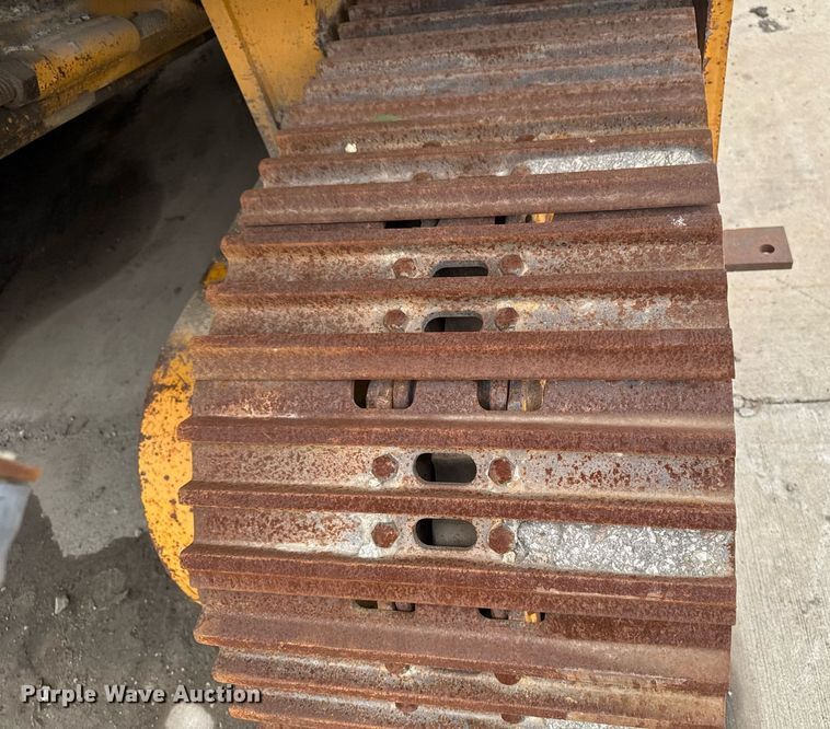 image for item DV2656 Gomaco 9500 trimmer