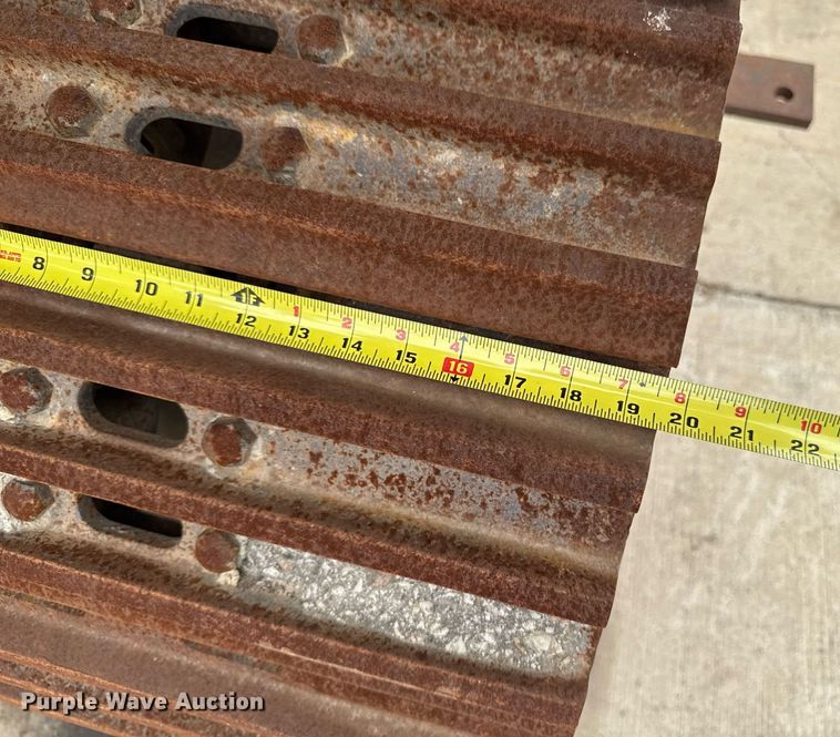 image for item DV2656 Gomaco 9500 trimmer