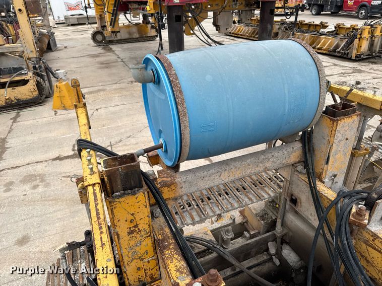 image for item DV2658 Pav Saver Maxi Pave paver