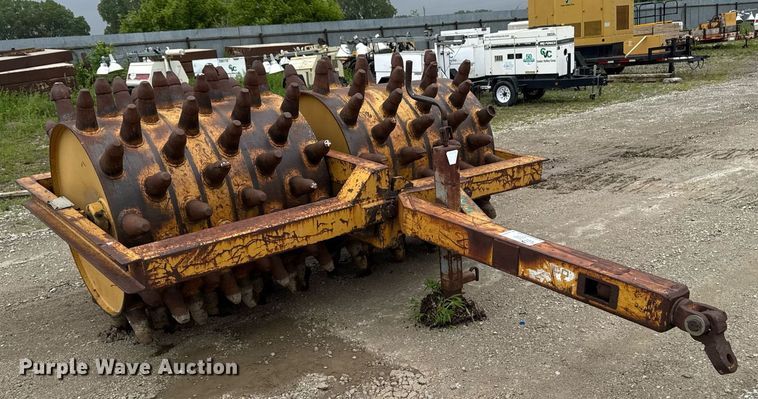 image for item DV2670 Wabco W2 sheepsfoot roller compactor