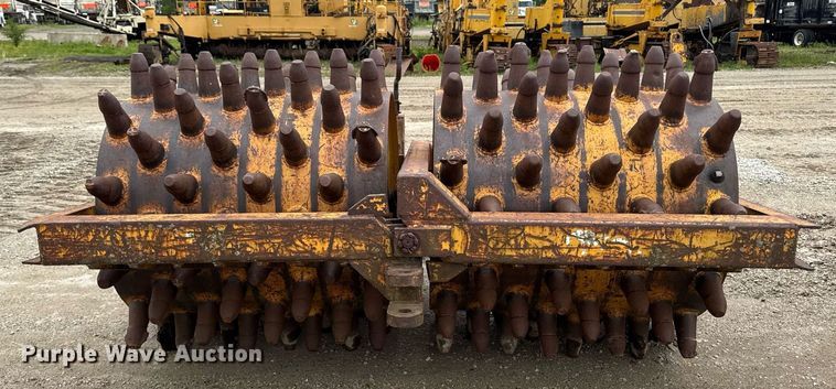 image for item DV2670 Wabco W2 sheepsfoot roller compactor