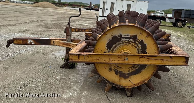 image for item DV2670 Wabco W2 sheepsfoot roller compactor