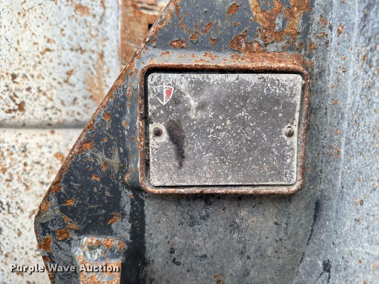 image for item DV2707 2013 John Deere 644K wheel loader