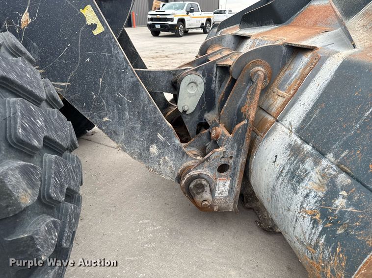 image for item DV2707 2013 John Deere 644K wheel loader