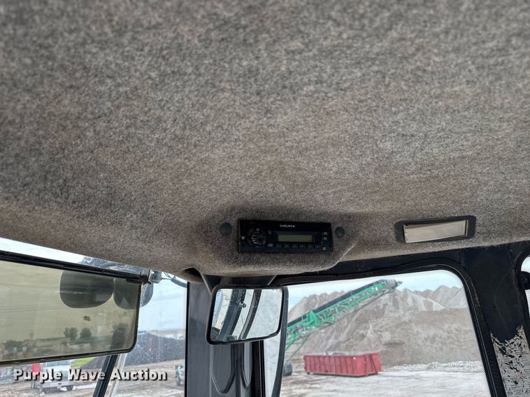 image for item DV2707 2013 John Deere 644K wheel loader