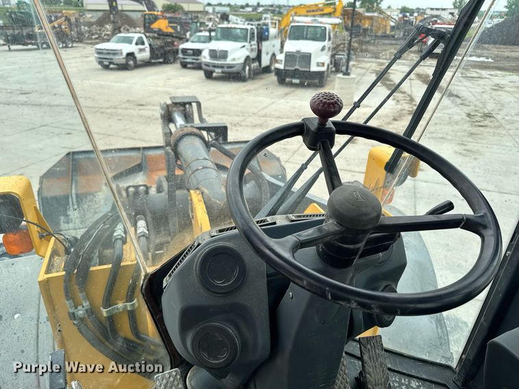 image for item DV2707 2013 John Deere 644K wheel loader