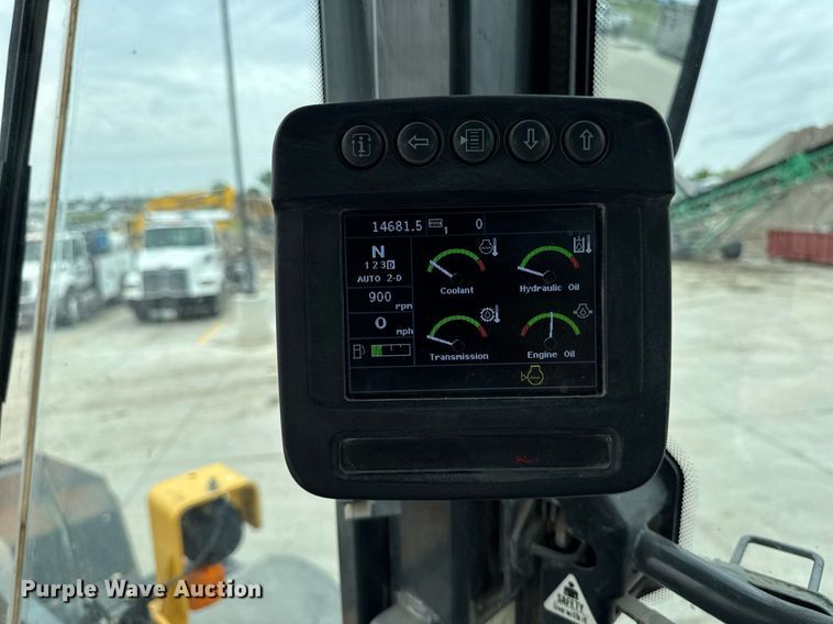 image for item DV2707 2013 John Deere 644K wheel loader